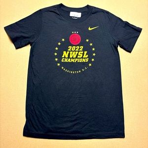 New 2022 NWSL Champions Portland Thorns Adult medium Nike Tee Soccer Football